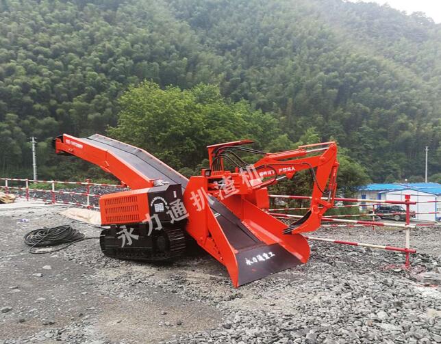 扒渣機.jpg 扒渣機.jpg