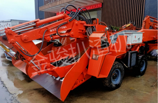 金駿扒渣機(jī)u_1.jpg 金駿扒渣機(jī)u_1.jpg